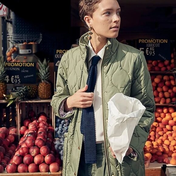 J. Crew Jackets & Blazers - J Crew Signature Puffer Quilted Cocoon PrimaLoft Full Zip Jacket MP petite MED